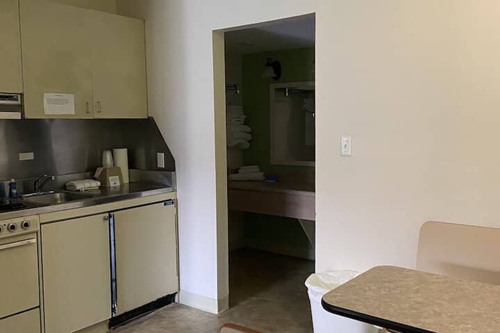 Private kitchenette